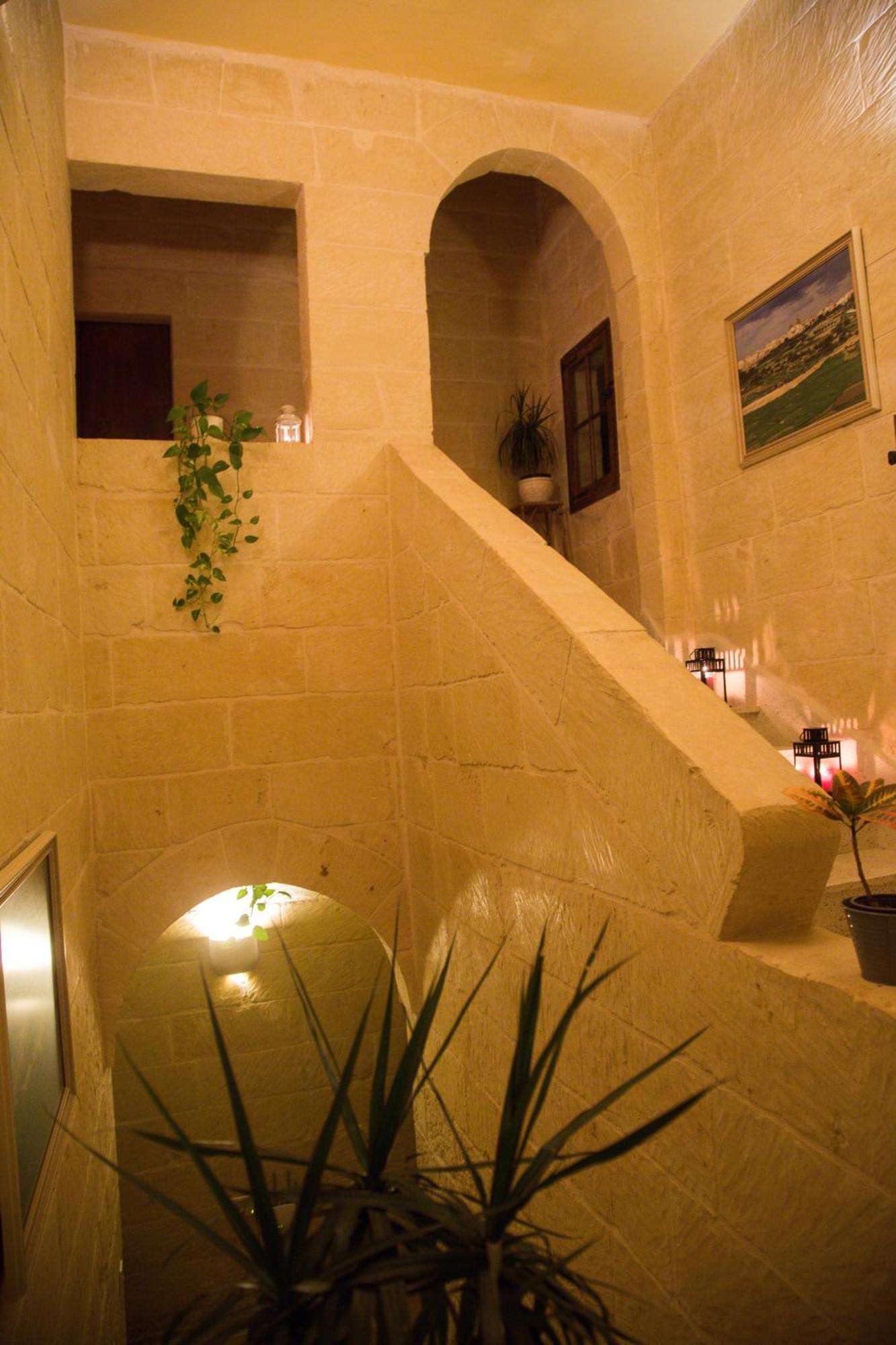 A La Maison B&B Xagħra Екстериор снимка