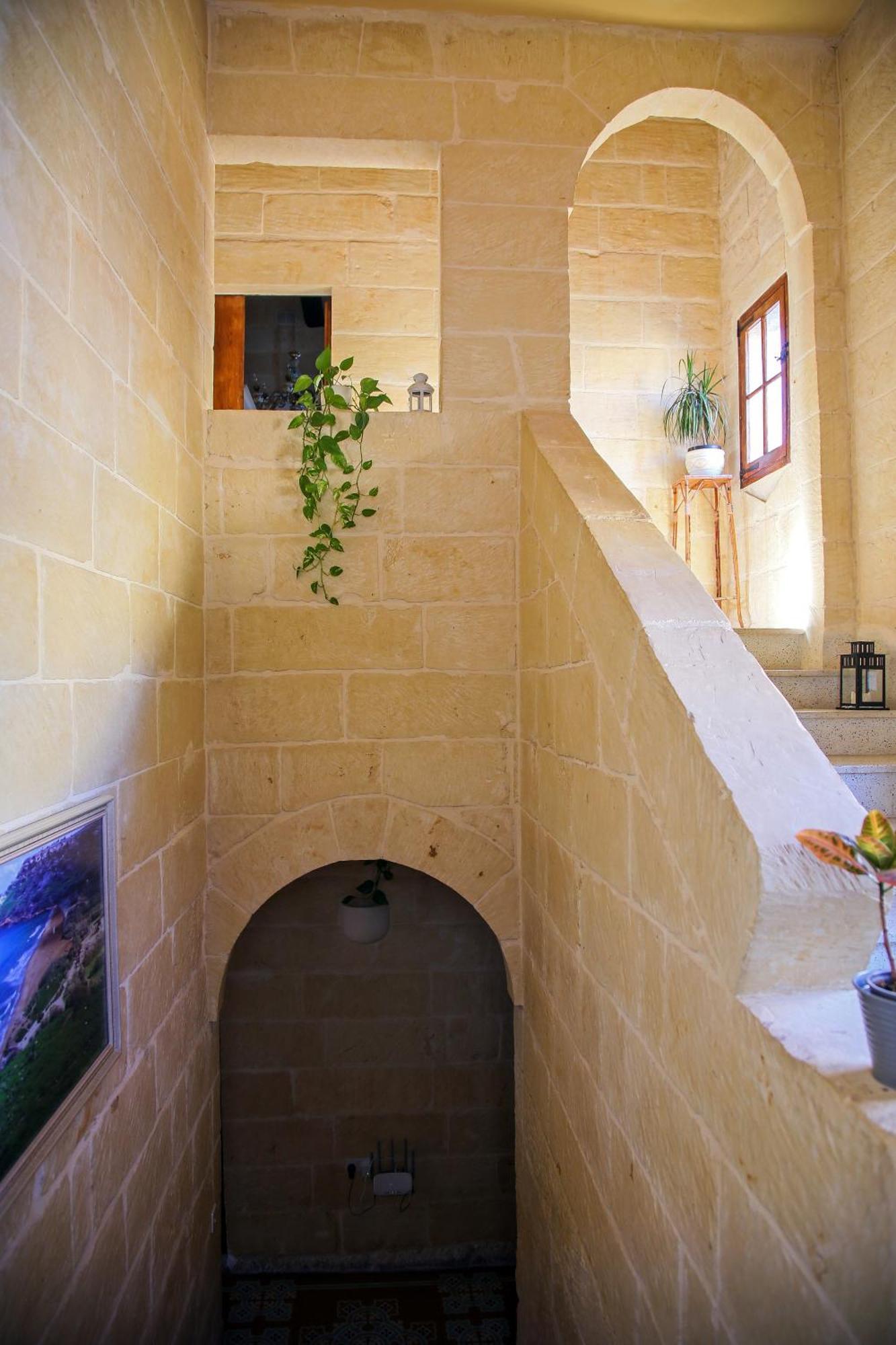 A La Maison B&B Xagħra Екстериор снимка