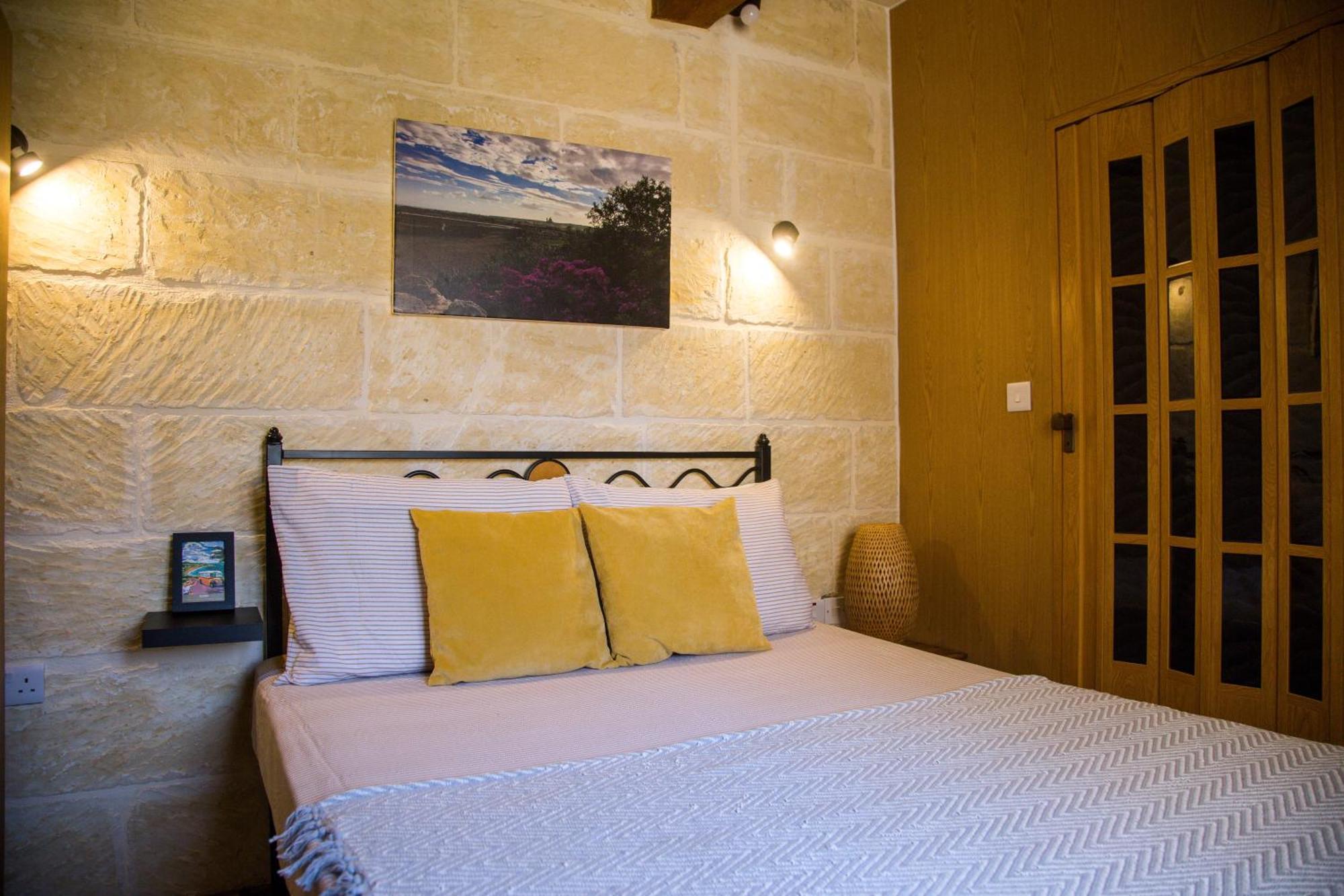 A La Maison B&B Xagħra Екстериор снимка